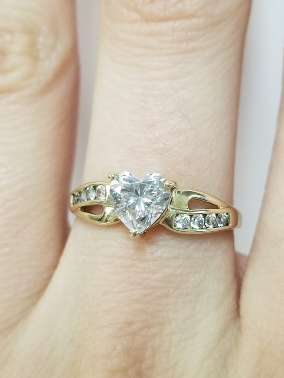 Antique Diamond Heart Ring // 10k yellow gold, si… - image 1