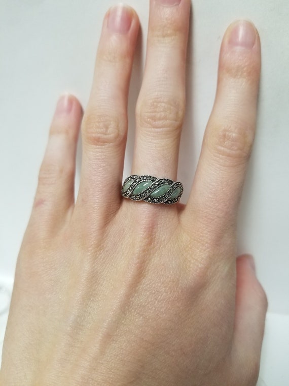 Antique Green Jade Ring // Solid 925 Sterling Silv