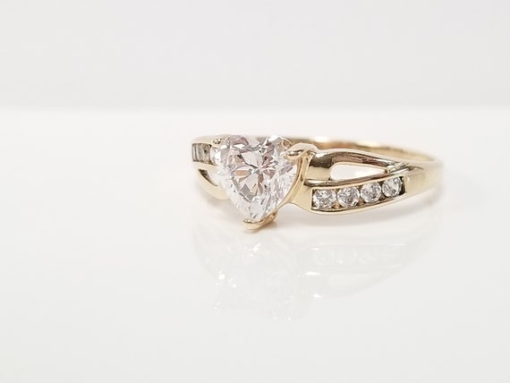 Antique Diamond Heart Ring // 10k yellow gold, si… - image 4