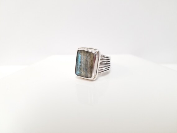 Unique Labradorite Ring // Solid 925 Sterling Sil… - image 4