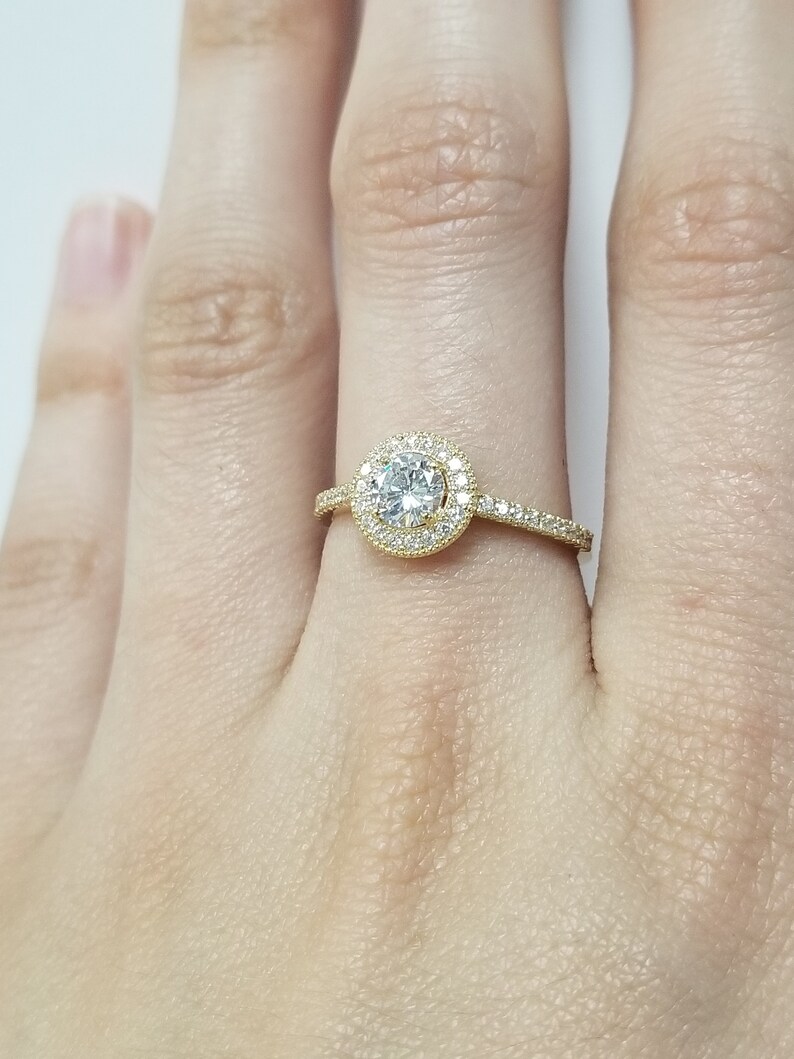 Anillo de compromiso de 14k // Oro amarillo sólido de 14k Art Etsy