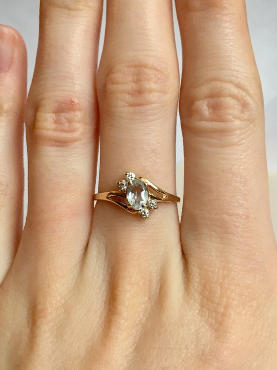10k gold aquamarine ring deals