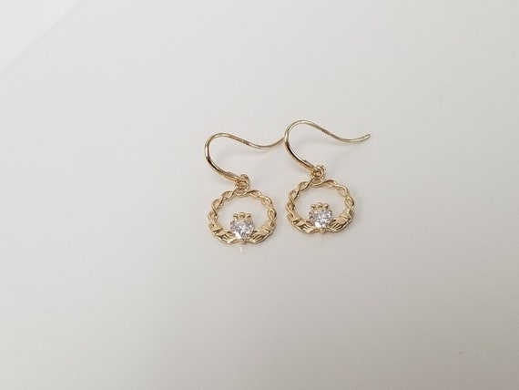14k Gold Diamond Claddagh Earrings // Dangle Drop… - image 2