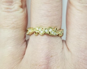 Diamond Wedding Band // Solid 10k Yellow Gold Scroll Filigree. Size 7 US. Yellow Gold Ring, Natural Diamonds. Waves Diamond Anniversary Ring
