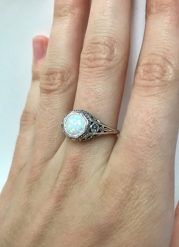 Antique Opal Ring // Solid Sterling Silver. Vintag