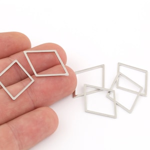 10 Pcs 20x27mm Rhodium Plated Triangle Charms , Tiny Necklace Triangle , Tiny Triangle Charms , Necklace Pendant ,Geometric Charms, SLVR-363