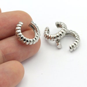 1 Pcs Silver Plated Cuffs, Twisted Ear Cuff, Dainty Ear Cuff, Hoop Ear Cuff, Ear Cuff Non Pierced, ( 15mm ) EAR-257