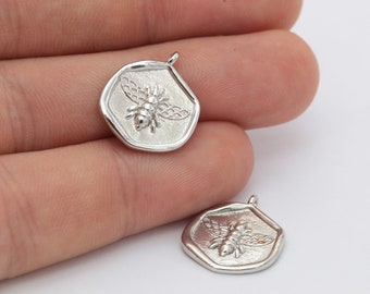 Silver Plated Bee ,Bee Necklace, Bee Pendant, Bee Jewelry, Bee Charms, (17x19mm) SLVR-118