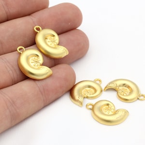 16x22mm Shell Pendant with Matt Gold Plated Rim, Natural Seashell 24k Matt Gold Charm, Necklace and Jewelry Supplies Findings-MTGLD-18