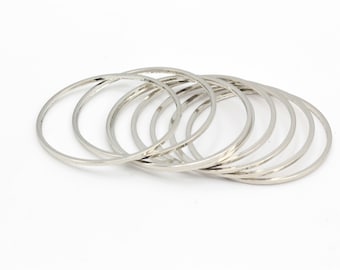 2 st. försilvrade ringar, försilvrad ringkoppling, försilvrad cirkelhänge, halsbandshänge, bohemiskt hänge, 40 mm-SLVR-215