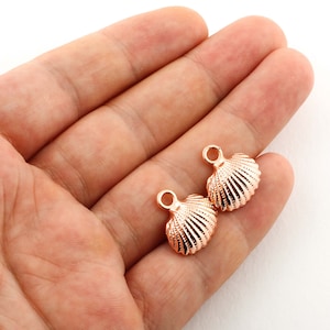16x17mm Shell Pendant with Rose Gold Plated Rim, Natural Seashell RoseGold Charm, Necklace and Jewelry Supplies Findings-RSGLD-116