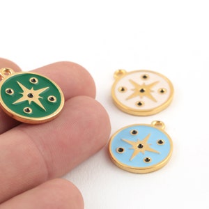 18x22mm 24k Charms de brújula de esmalte chapado en oro brillante, Collar de medallón de brújula, Amuletos de collar de brújula de la estrella del norte, Colgante de brújula, GLD-1385
