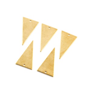 13x22mm Triangle Charm, 10 Raw Brass Triangle Charms, Pendant, Finding For Necklace, Bracelet,DS-RW-239