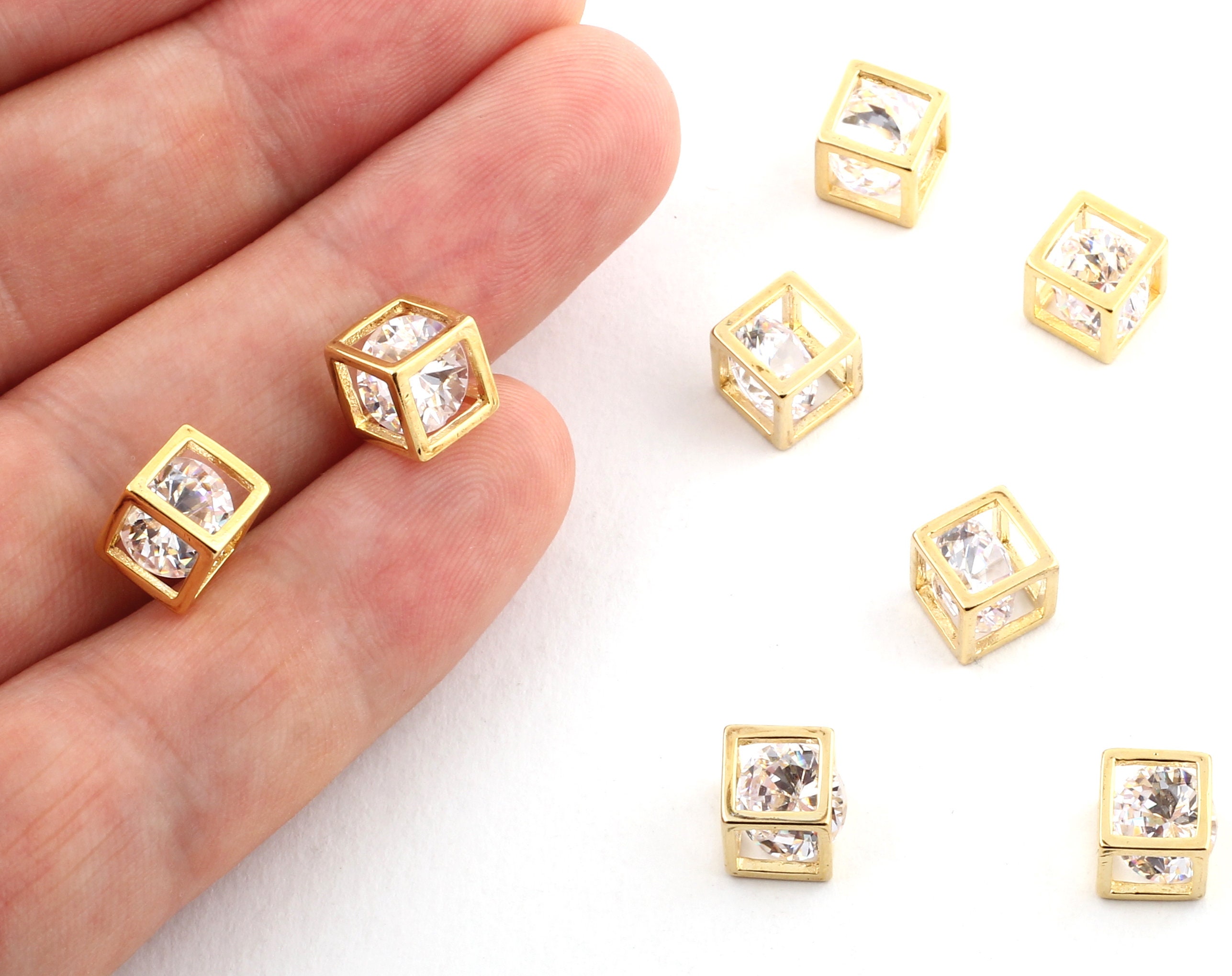 2 Pcs 24k Gold Plated Pendant , Zircon Pendant, 8 Mm Gold 2 Pcs 24k Gold Plated Pendant , Zircon Pendant, 8 Mm Gold