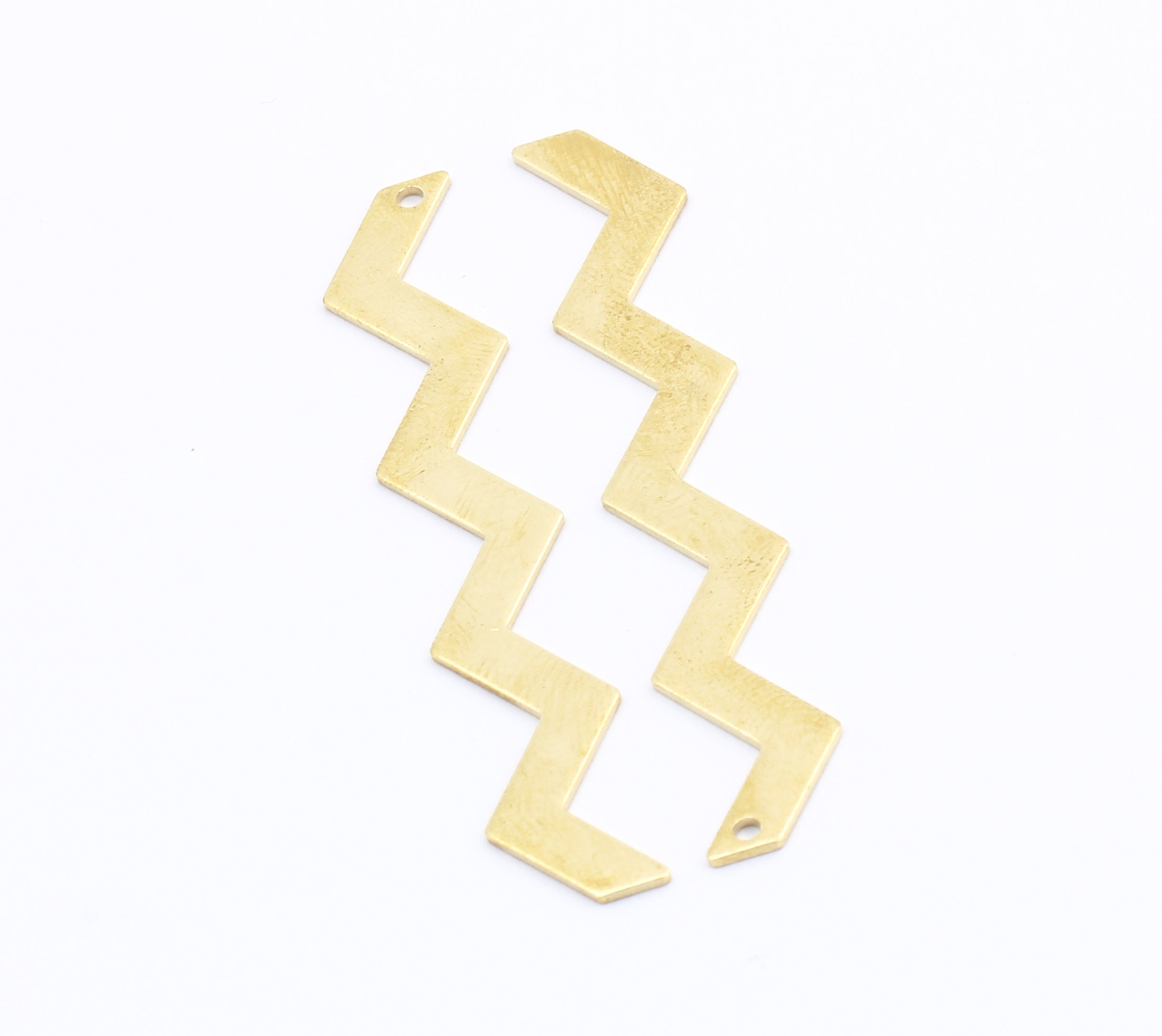 10 Pcs Raw Brass Zigzag Necklace Pendant , Zigzag , Zigzag Earring Findings , Necklace Charms  4x 60 mm, DS-RW-201
