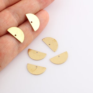 Semi Circle Pendant, 6 Pcs Raw Brass Semi Circle Blanks With 1 Hole (8x15mmx0.80mm)-DS-RW-202