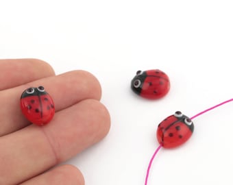 Encantos de mariquita de cristal de Murano de 13x16 mm, cuentas de mariquita de cristal de Murano hechas a mano, hallazgos de cristal de Murano, pequeños encantos de cristal de Murano, STN-121