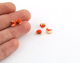 1 stuks 5x7mm 24k glanzend vergulde maan charms, emaille halve maan, halve maan ketting, vergulde bedels, mini halve maan charmes, GLD-1049
