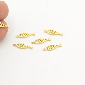 24k Shiny Gold Fish Pendant, Fish Necklace, Cz Charms, Cubic Zirconia Fish Charm, Fish Jewelry, Gold Plated Findings ( 5x18mm) ZRK-498