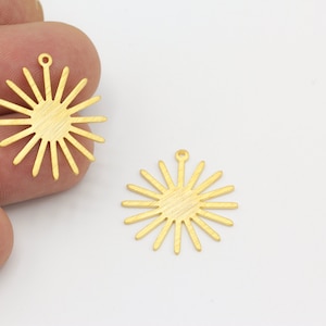 2 Pcs 24k Gold Plated Textured Sun Charms, Sun Earring Charm, Sun Necklace Pendant, Sun Jewelry, Brass Sun Charms, GLD-703