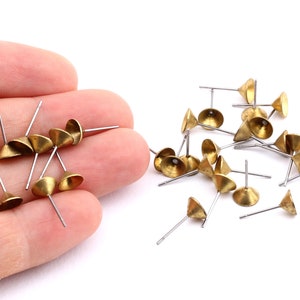 50 Pcs Raw Brass Earring Post ,Stainless Steel Earring Posts With Raw Brass 7 mm Cup,bow Pad, Ear Stud EAR-97