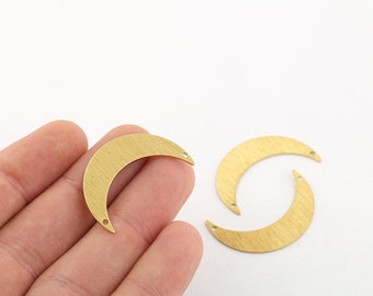 6 piezas 9x35mm Raw Brass Moon Charms, Texturizado Moon Pendant, Semi Circle, Raw Brass Moon Charms con 2 agujeros, Stamping Blanks, DS-RW-525