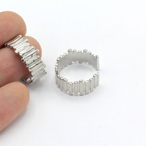 1 Pcs  18-19mm Silver Plated adjustable ring, Croissant Signet Ring in Silver Plated , Minimalist Dome Ring , Chunky Ring, DSR-54
