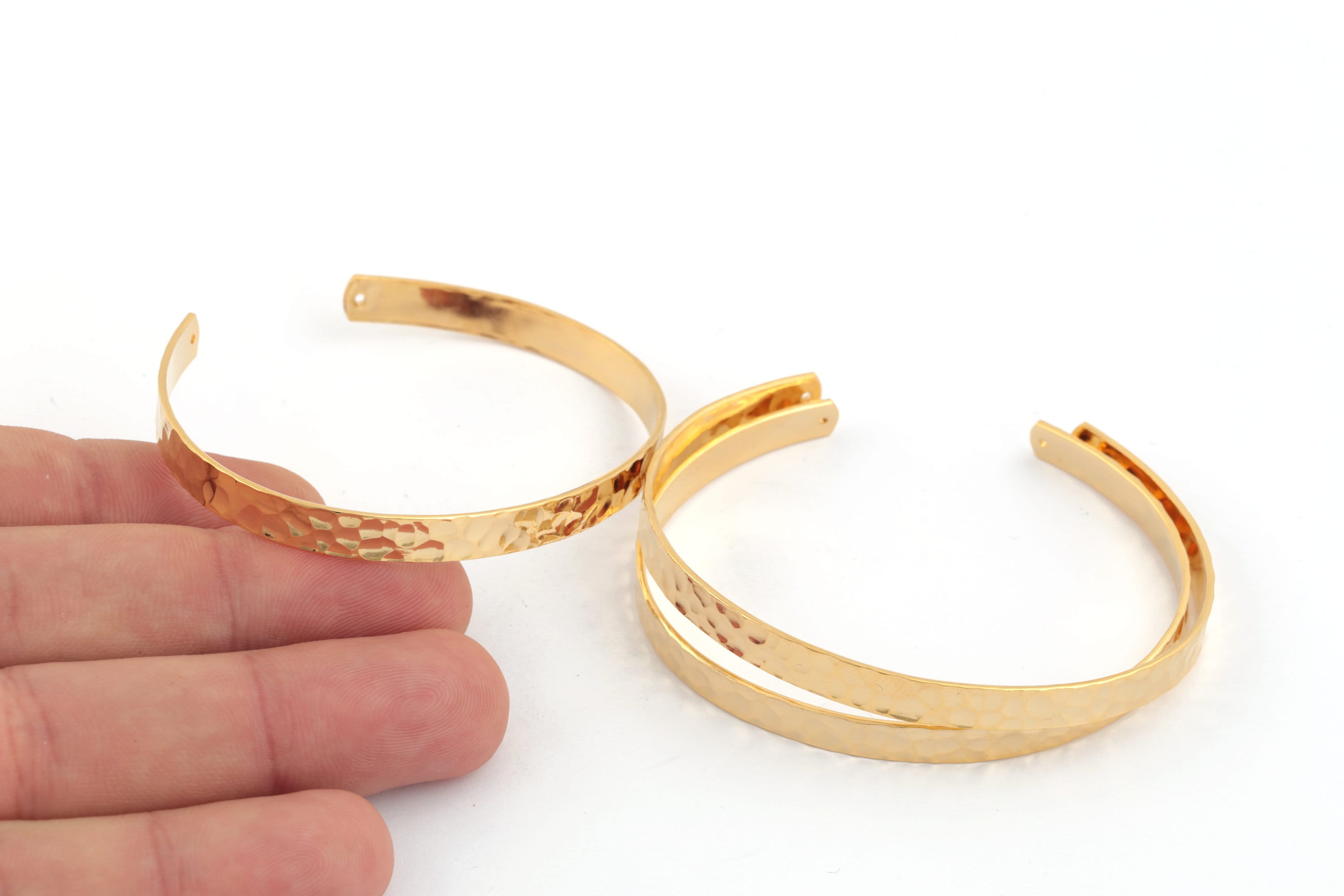 6x155mm 24k glänzender vergoldeter Armreif, gehämmertes Armband, handgemachtes Armband, Gehämmertes Armband, Armband, verstellbares Armband / AS-71