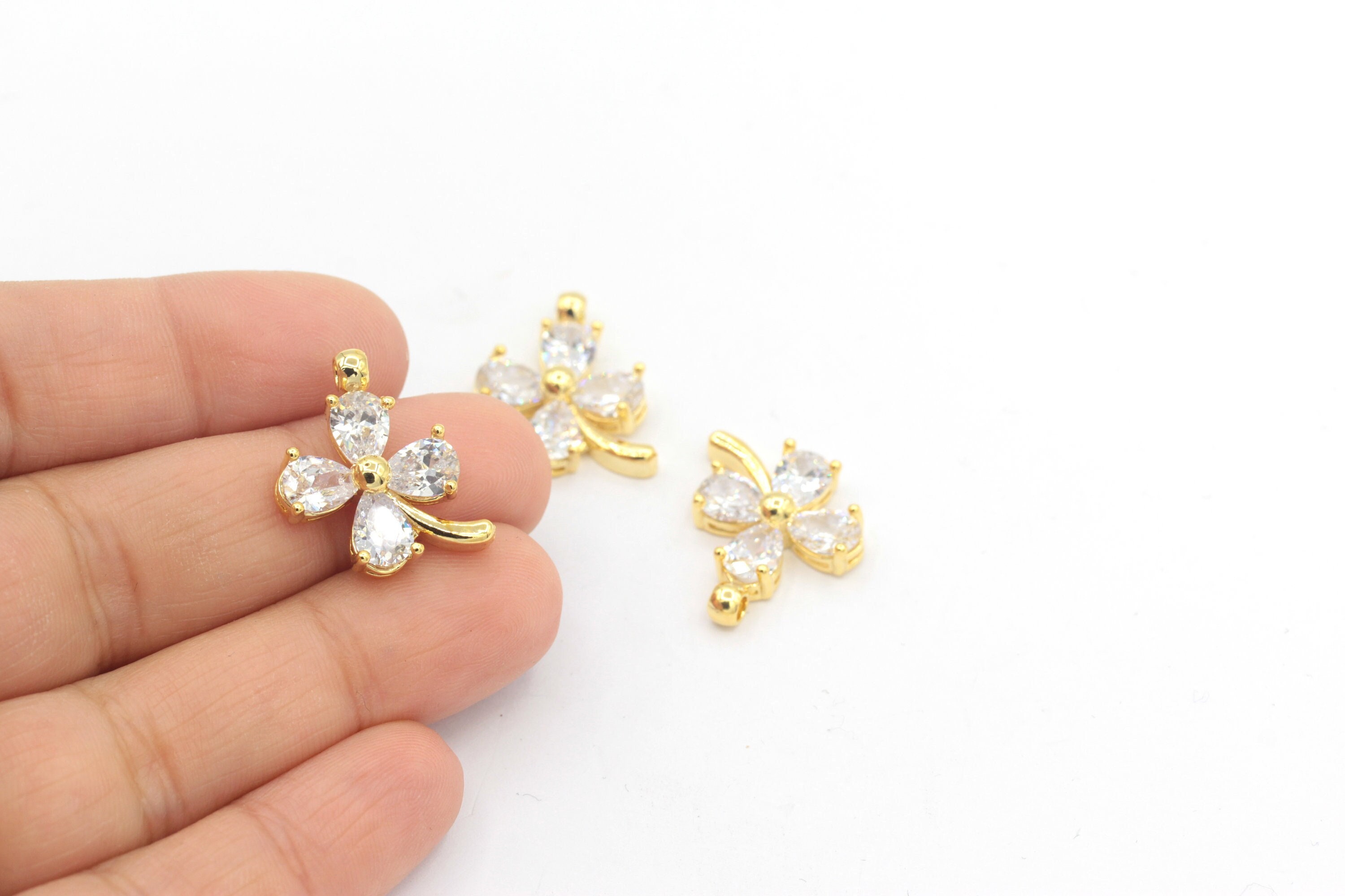 ネックレス・ペンダント Shining Daisy Necklace デイジーネックレス、スターリングシルバーネックレス、フラワー