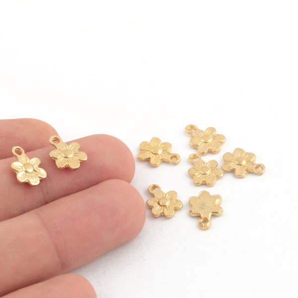 9x13mm 24k Shiny Gold Plated Daisy Charms, Flower Charms, Tiny Flower Charms, Mini Daisy Charms, Gold Plated Charms GLD-1150