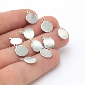 10 Pcs 10mm Silver Plated Round Charms , Round Disc - Silver Plated Coins- SLVR-165