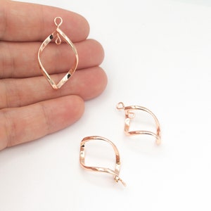 Rose Gold Plated Twisted Pendant, Rose Gold Plated Twisted Connectors, curved pendant for customization, wholesale  (  31x16mm ) RSGLD-334