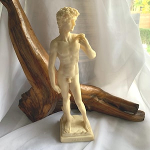Vintage Michelangelo&#39;s David Resin Statue/Sculpture Figurine - Made in Italy