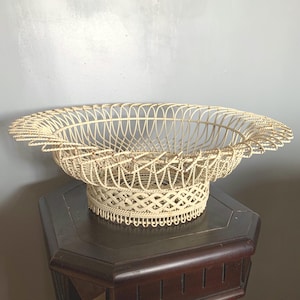 Antique/Vintage 19th Century French/Victorian Twisted Wire Footed Basket/Jardiniere with Metal Liner