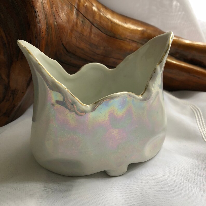 AntiqueVintage Altenburg Saxony Germany Porcelain Green Iridescent LustrewareRaised Relief BowlPlanter
