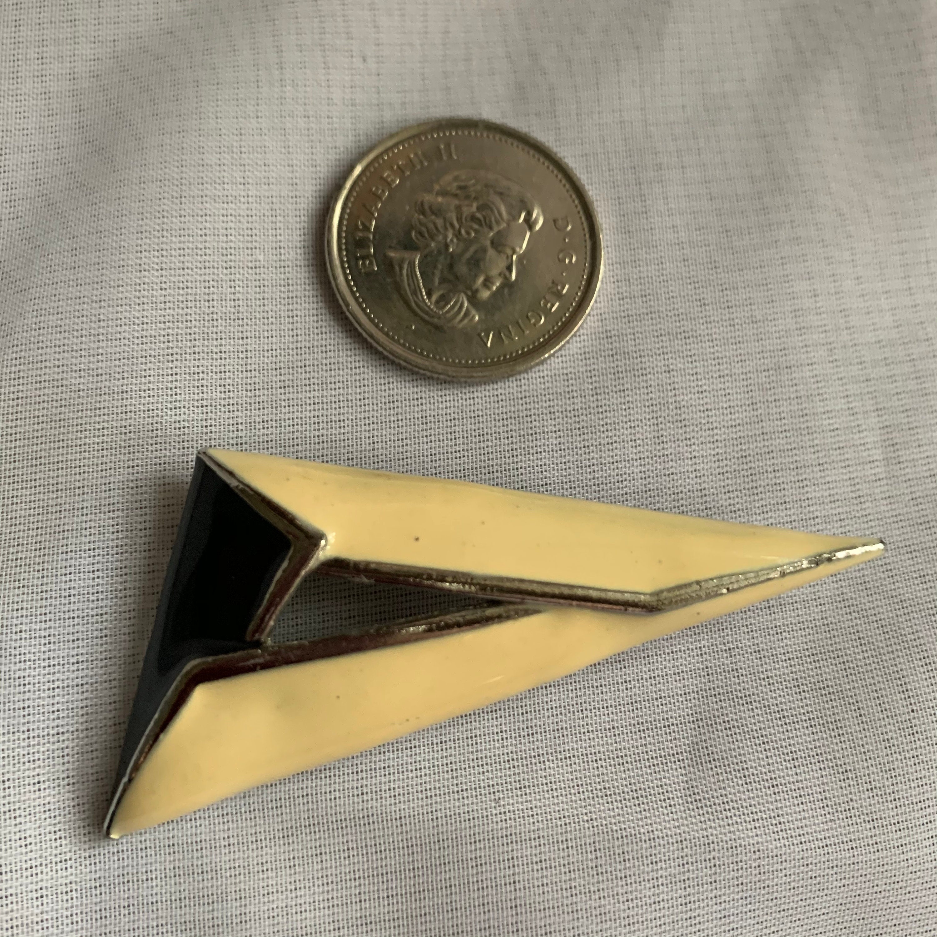 Vintage Mcm Silver Tone Enamel Modernist/geometric Triangle