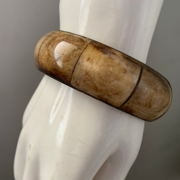 Vintage Brass Tone Inlayed Bone Bangle Bracelet