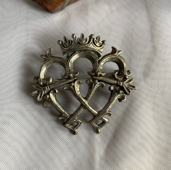 Vintage luckenbooth brooch deals