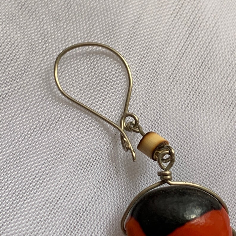 Hand Crafted Vintage Silver Tone Red and Black Seed BeadQuills Dangle Earrings