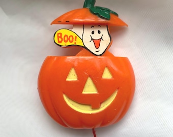 Vintage Plastic Halloween Jack-o-lantern/Pumpkin Pop-up/Pull String Pin/Brooch