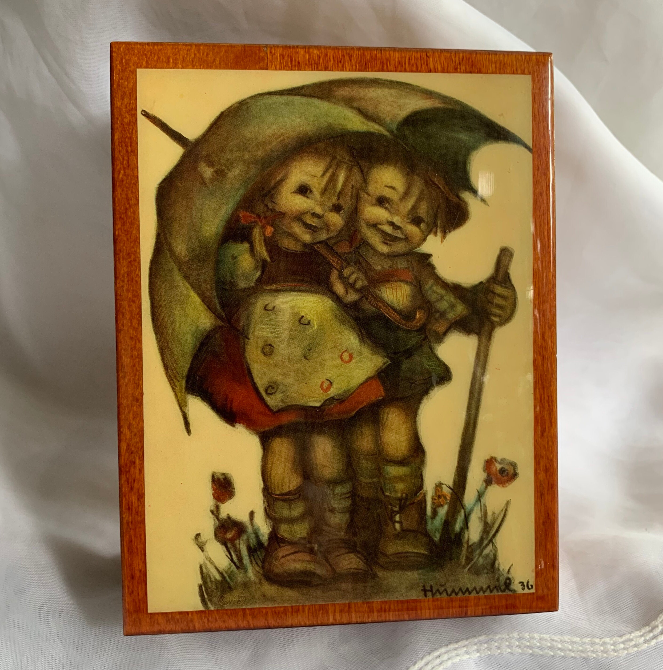 Vintage Hummel Children Wooden/footed Schmid Musical Jewelry Vintage Hummel Children Wooden/footed Schmid Musical Jewelry