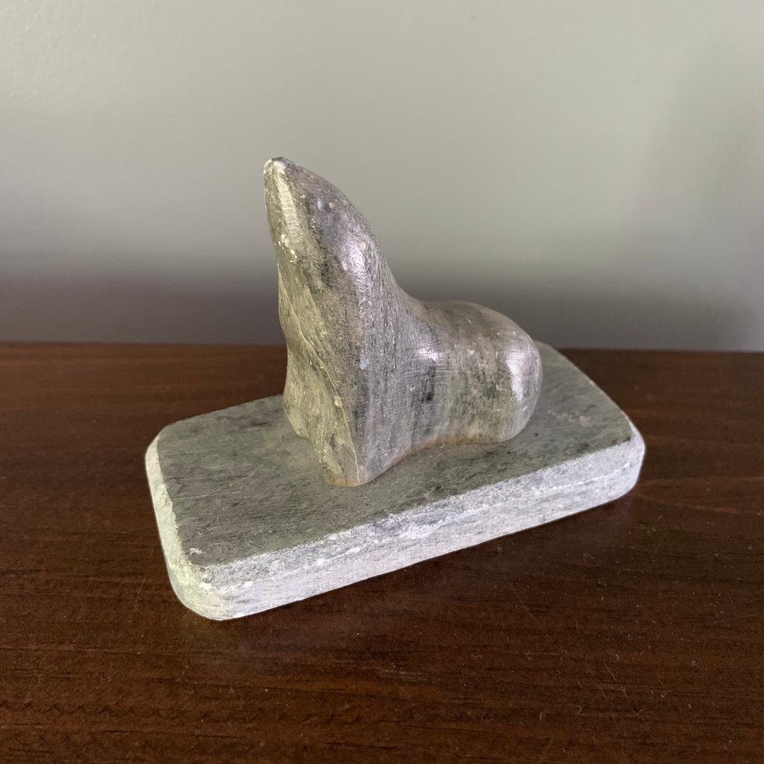 Vintage Genuine Soapstone Seal Carving Statue/sculpture/figurine by