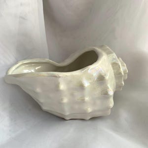 Vintage Small Ceramic Lustreware/Iridescent Sea Shell Planter