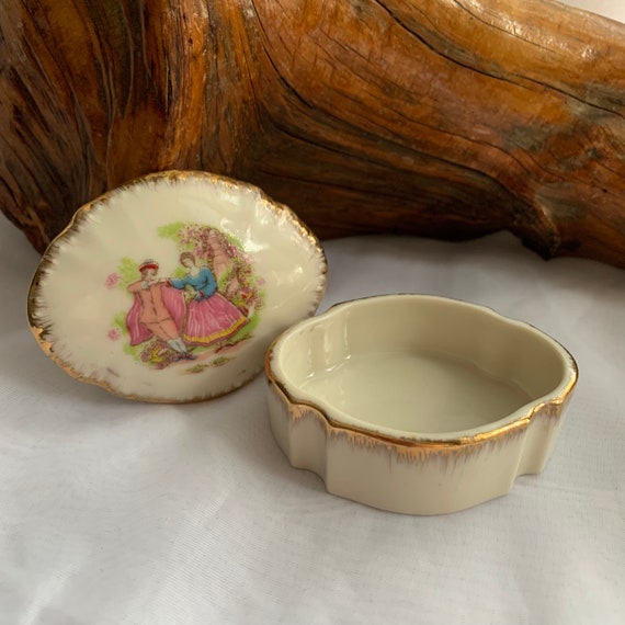 Vintage Small Ceramic Courting Scene Covered Trin… - image 1