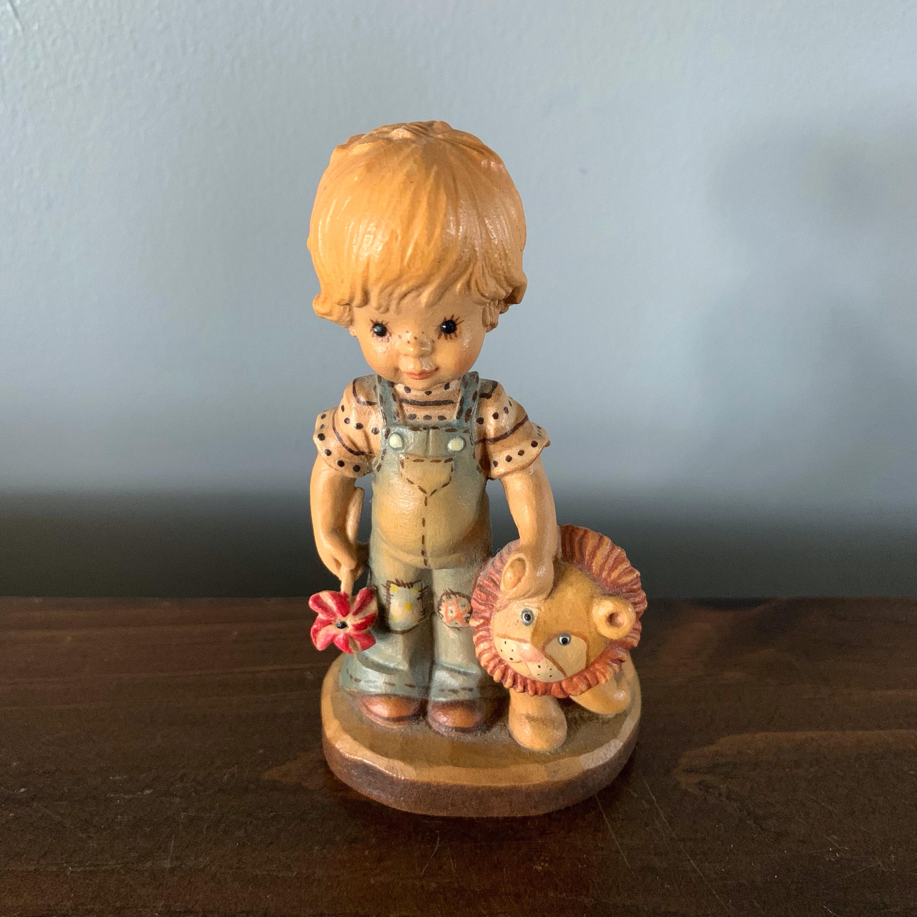 ANRI Sarah Kay Figurine: Hand Carved Boy with Lion, Italy (4