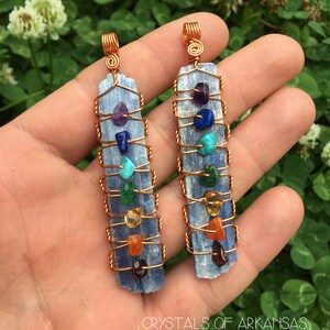 7 CHAKRA KYANITE NECKLACE | Crystal Pendant | Blue Wire-Wrapped Stone | Spiritual Jewelry | Chakra Pendulum Necklace | Pride Necklace Subtle