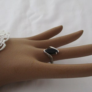 Vintage Sterling Black Stone ring Onyx