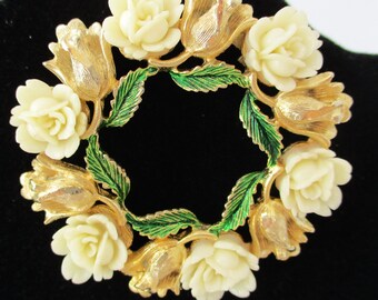 Vintage Mamselle floral circle brooch/Pin