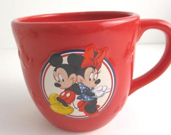 Hallmark Disney Mickey and Minnie 16 oz Mug