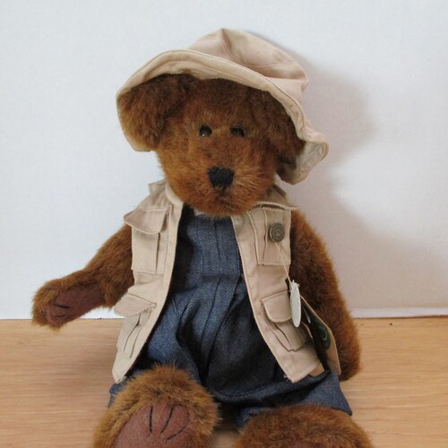 Retailer Vintage Plush Boyd Bear Retired